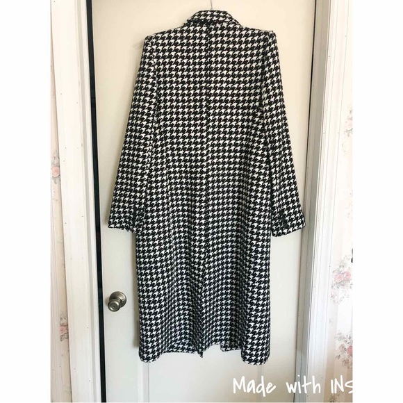 Smythe Houndstooth Coat - Picture 13 of 16